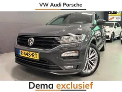 Grijs Gebruikt 2019 VW T-Roc Sport SUV | € 23.950 (Goede deal)