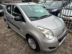 Grijs Gebruikt 2011 Suzuki Alto Hatchback | € 4.750 (Eerlijke prijs)