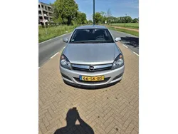 Grijs Gebruikt 2006 Opel Astra Cosmo Hatchback | € 1.099 (Goede deal)