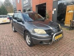 Grijs Gebruikt 2006 Mitsubishi Outlander Invite+ SUV | € 1.650 (Goede deal)