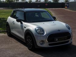 Wit Gebruikt 2017 Mini Cooper Business Hatchback | € 11.500 (Super prijs)