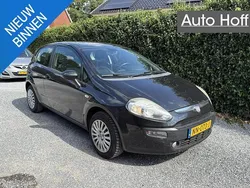 Zwart Gebruikt 2010 Fiat Punto Evo Business Hatchback | € 2.745 (Eerlijke prijs)