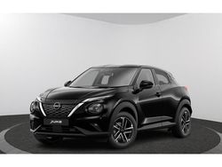 Pearl black (zwart parelmoer) Nieuw 2025 Nissan Juke N-Connecta SUV | € 32.975