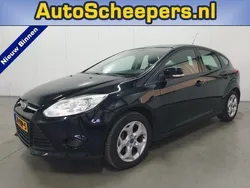 Zwart Gebruikt 2012 Ford Focus Trend Hatchback | € 3.495 (Goede deal)