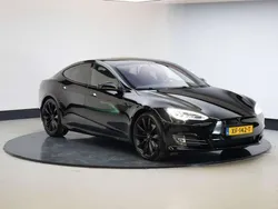 Zwart Gebruikt 2018 Tesla Model S Sedan | € 32.950 (Goede deal)