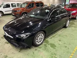 Zwart Gebruikt 2021 Mercedes CLA180 Business Sedan | € 29.990 (Goede deal)