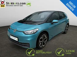 Blauw Gebruikt 2021 VW ID.3 Pro Hatchback | € 22.095 (Eerlijke prijs)