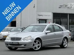 Grijs Gebruikt 2004 Mercedes C180 Elegance Sedan | € 5.950 (Iets duurder)