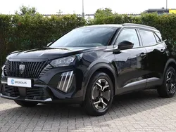 Zwart Nieuw 2025 Peugeot 2008 Allure SUV | € 41.063 (Duur)