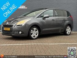 Grijs Gebruikt 2009 Peugeot 5008 MPV | € 2.450 (Eerlijke prijs)