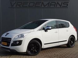 Wit (metallic) Gebruikt 2013 Peugeot 3008 MPV | € 5.950 (Eerlijke prijs)