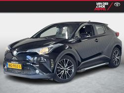 Zwart, metallic lak Gebruikt 2017 Toyota C-HR SUV | € 17.950 (Eerlijke prijs)