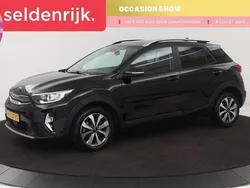 Zwart Gebruikt 2021 Kia Stonic SUV | € 14.400 (Goede deal)