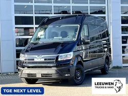 Zwart Nieuw 2024 MAN TGE Van | € 50.445 (Eerlijke prijs)