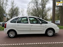 Wit Gebruikt 2010 Citroën Xsara Picasso MPV | € 1.499 (Goede deal)