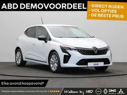 Blanc glacier 369 Gebruikt 2024 Renault Clio V Evolution Hatchback | € 19.400 (Eerlijke prijs)