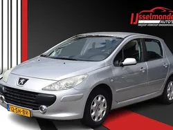 Grijs Gebruikt 2006 Peugeot 307 Hatchback | € 940 (Eerlijke prijs)