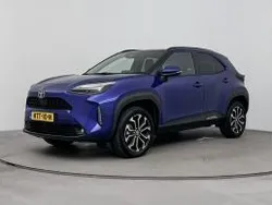 Donker blauw metallic Gebruikt 2024 Toyota Yaris Cross Edition SUV | € 29.995 (Eerlijke prijs)