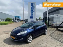 Blauw, metallic lak Gebruikt 2012 Ford Fiesta Titanium Hatchback | € 6.450