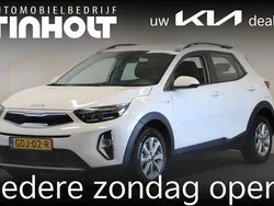 Wit Gebruikt 2024 Kia Stonic SUV | € 23.450 (Eerlijke prijs)