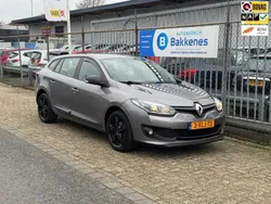 Grijs, metallic lak Gebruikt 2014 Renault Mégane GrandTour Authentique Stationwagen | € 5.495 (Eerlijke prijs)