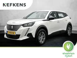 Wit Gebruikt 2023 Peugeot e-2008 Active SUV | € 21.680 (Eerlijke prijs)