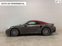 Grijs, metallic lak Gebruikt 2014 Porsche 911 Turbo S Cabriolet Cabriolet | € 119.911