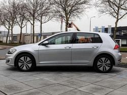 Zilver Gebruikt 2019 VW e-Golf Hatchback | € 12.500 (Goede deal)