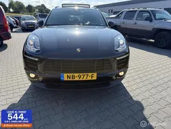 Zwart Gebruikt 2017 Porsche Macan SUV | € 33.950 (Eerlijke prijs)