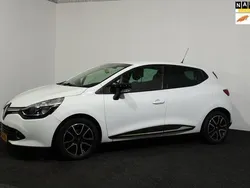Wit Gebruikt 2013 Renault Clio R.S. Expression Hatchback | € 5.950 (Iets duurder)