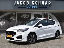 Wit Gebruikt 2022 Ford Fiesta ST-Line Hatchback | € 18.750 (Eerlijke prijs)