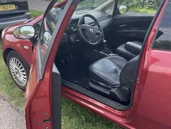 Rood Gebruikt 2007 Fiat Punto Dynamic Hatchback | € 850 (Goede deal)