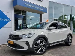 Wit Gebruikt 2022 VW Taigo Business SUV | € 20.950 (Eerlijke prijs)