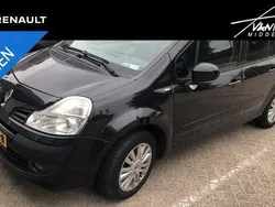 Zwart Gebruikt 2012 Renault Grand Modus Night&Day MPV | € 6.950 (Iets duurder)