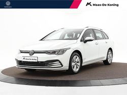 Wit Gebruikt 2023 VW Golf VIII Life Stationwagen | € 23.740 (Eerlijke prijs)