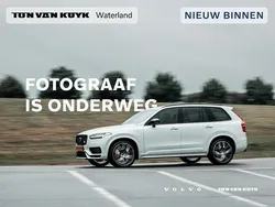 Zwart Gebruikt 2024 Volvo XC40 Plus SUV | € 42.950 (Eerlijke prijs)