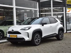 Wit Gebruikt 2022 Toyota Yaris Cross Comfort SUV | € 27.943 (Eerlijke prijs)