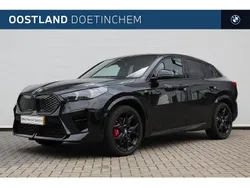 Zwart Gebruikt 2025 BMW iX2 Executive SUV | € 62.358 (Eerlijke prijs)