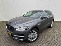 Grijs Gebruikt 2018 Jaguar F-Pace Pure SUV | € 24.500 (Super prijs)