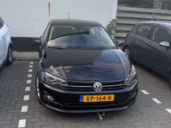 Zwart Gebruikt 2019 VW Polo Comfortline Hatchback | € 12.000 (Goede deal)