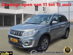 Grijs Gebruikt 2020 Suzuki Vitara SUV | € 19.399 (Eerlijke prijs)