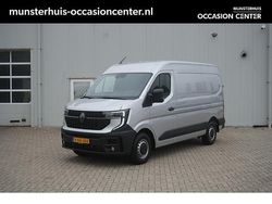 Grijs Gebruikt 2024 Renault Master Van | € 35.500 (Eerlijke prijs)