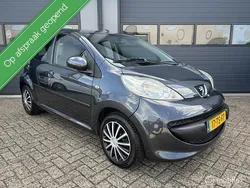 Grijs Gebruikt 2007 Peugeot 107 Urban Move Hatchback | € 5.499 (Duur)