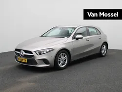 Grijs Gebruikt 2020 Mercedes A180 Business Hatchback | € 19.900 (Super prijs)