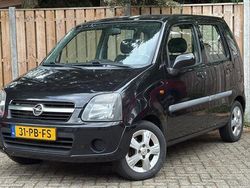 Zwart Gebruikt 2004 Opel Agila Hatchback | € 1.499 (Eerlijke prijs)