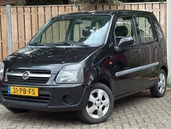 Zwart Gebruikt 2004 Opel Agila Hatchback | € 1.399 (Eerlijke prijs)