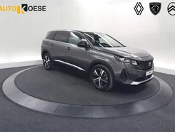 Grijs Gebruikt 2024 Peugeot 5008 GT MPV | € 31.795 (Goede deal)