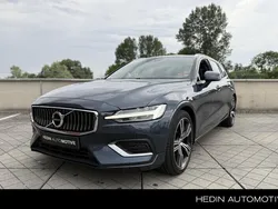 Blauw Gebruikt 2020 Volvo V60 Inscription Stationwagen | € 29.995 (Eerlijke prijs)