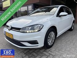 Wit Gebruikt 2017 VW Golf VII Trendline Hatchback | € 10.950 (Goede deal)