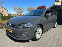 Grijs Gebruikt 2018 VW Polo Highline Hatchback | € 14.900 (Eerlijke prijs)